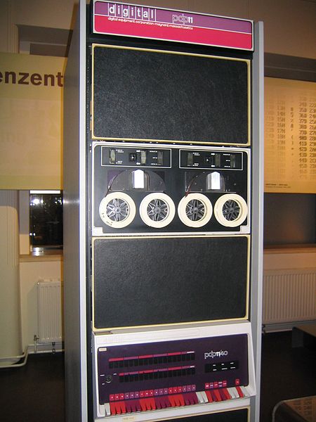图 3 PDP-11